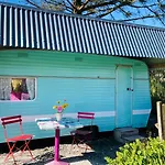 Retro Caravans At Valentia Island Escape * Chapeltown