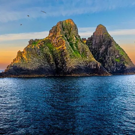 营地 Retro Caravans At Valentia Island Escape