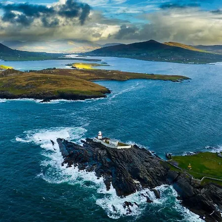 Retro Caravans At Valentia Island Escape * Chapeltown