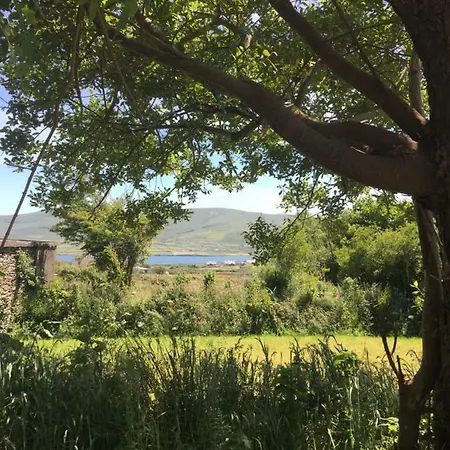Retro Caravans At Valentia Island Escape *