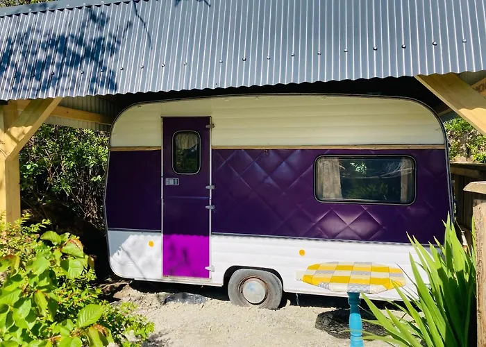 Retro Caravans At Valentia Island Escape *