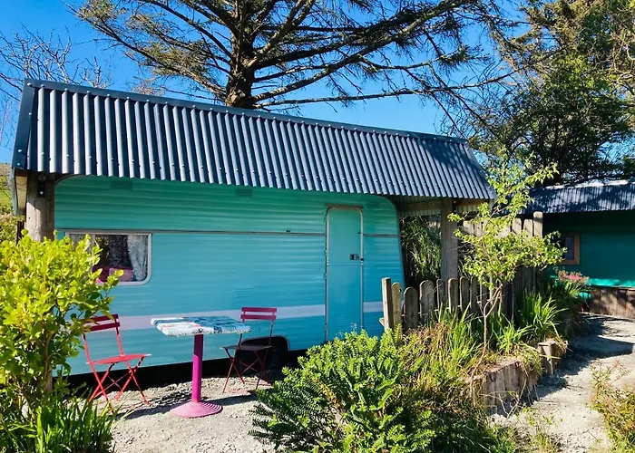 Retro Caravans At Valentia Island Escape Kemp