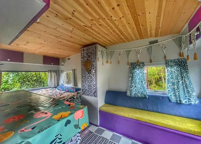 Kemp Retro Caravans At Valentia Island Escape Chapeltown