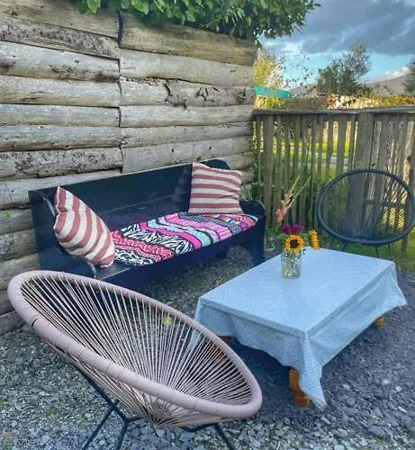 Retro Caravans At Valentia Island Escape Kemp *