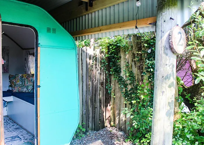 Retro Caravans At Valentia Island Escape * Chapeltown