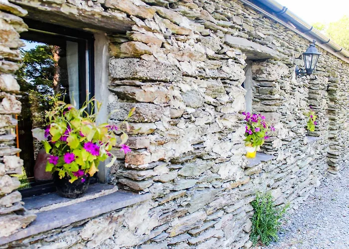 Retro Caravans At Valentia Island Escape Kemp *